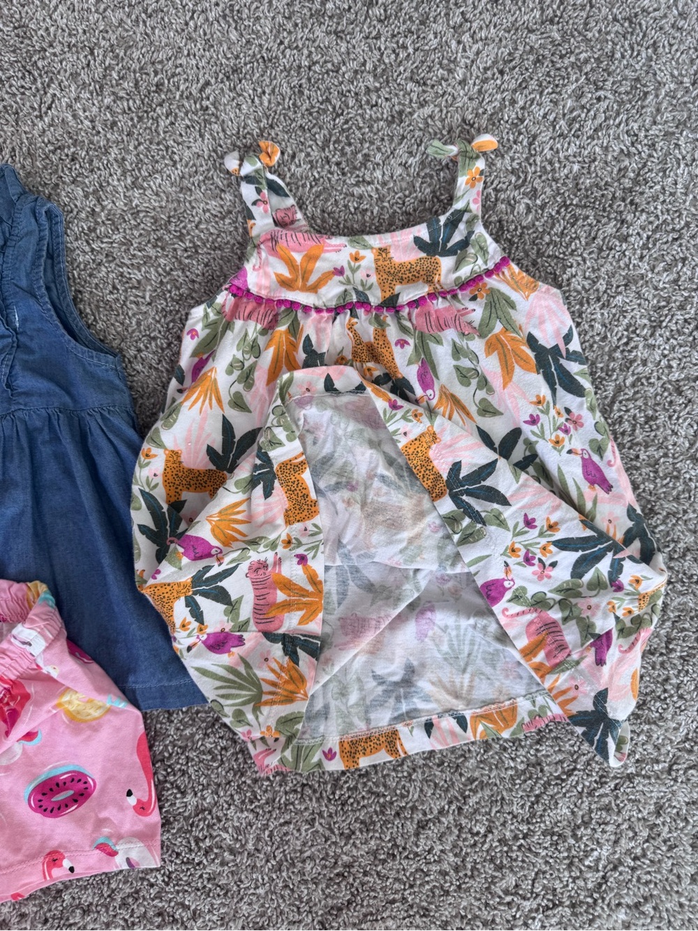 Carter’s Toddler Girl Outfit Bundle 24M Denim Top Jungle Dress Pink Shorts - Picture 10 of 13